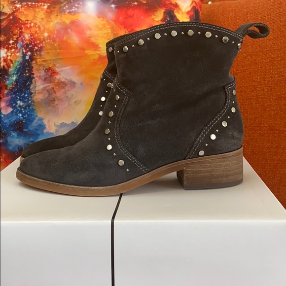 Dolce Vita Gray Suede Booties (Tobin) - Picture 2 of 6